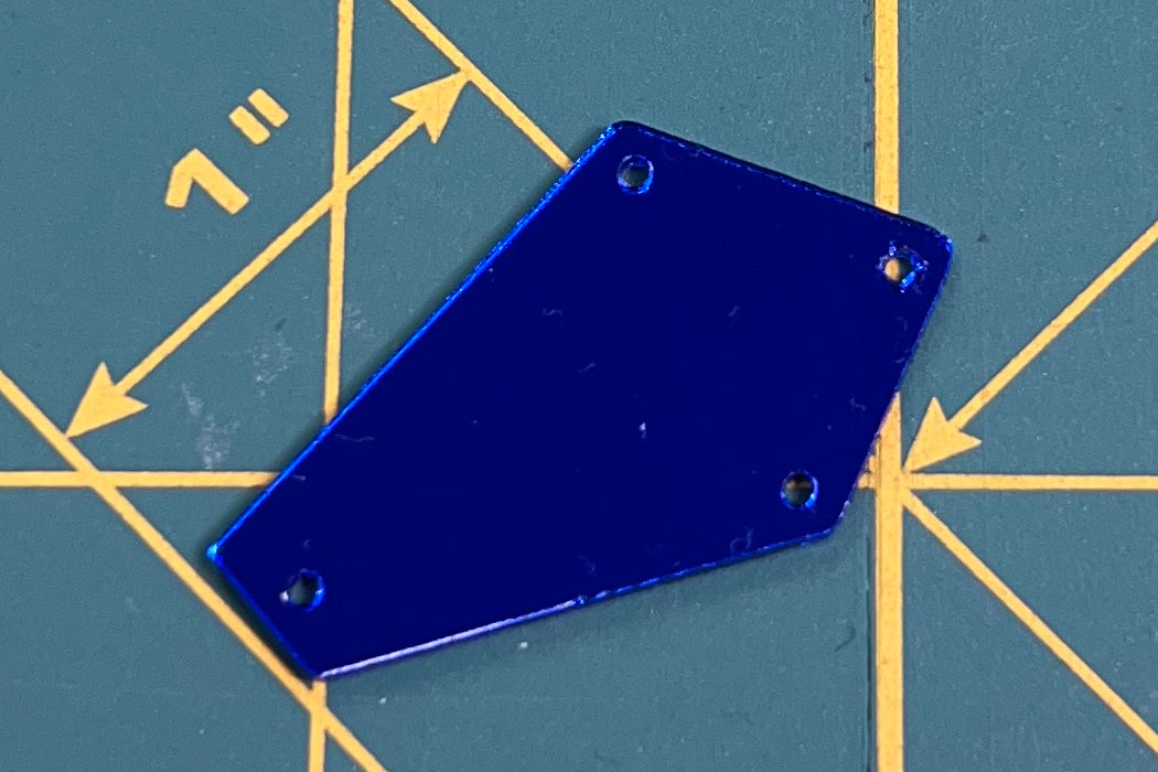 Sapphire ♦ MM22x37 ♦ Half Gross - 72pcs. ♦ Acrylic Mirror ♦ Sew-On ♦ Pentagon A