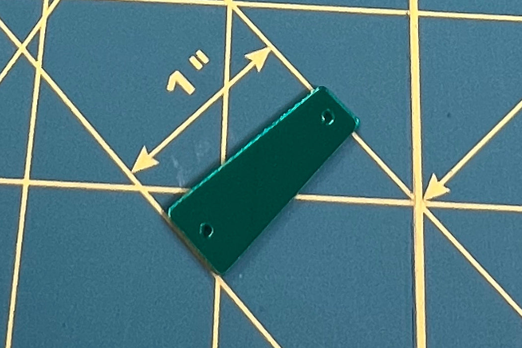 Emerald ♦ MM11x27 ♦ Half Gross - 72pcs. ♦ Acrylic Mirror ♦ Sew-On ♦ Trapezoid A