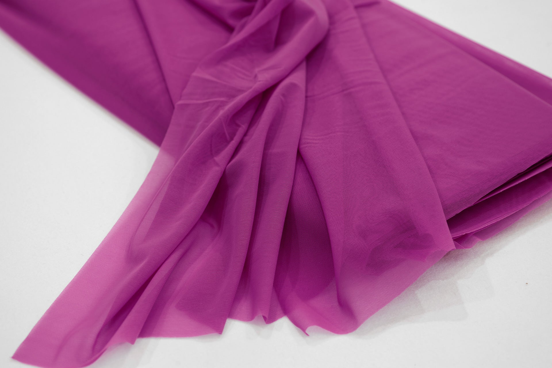 Mesh Carvico Alicante Heather $/foot