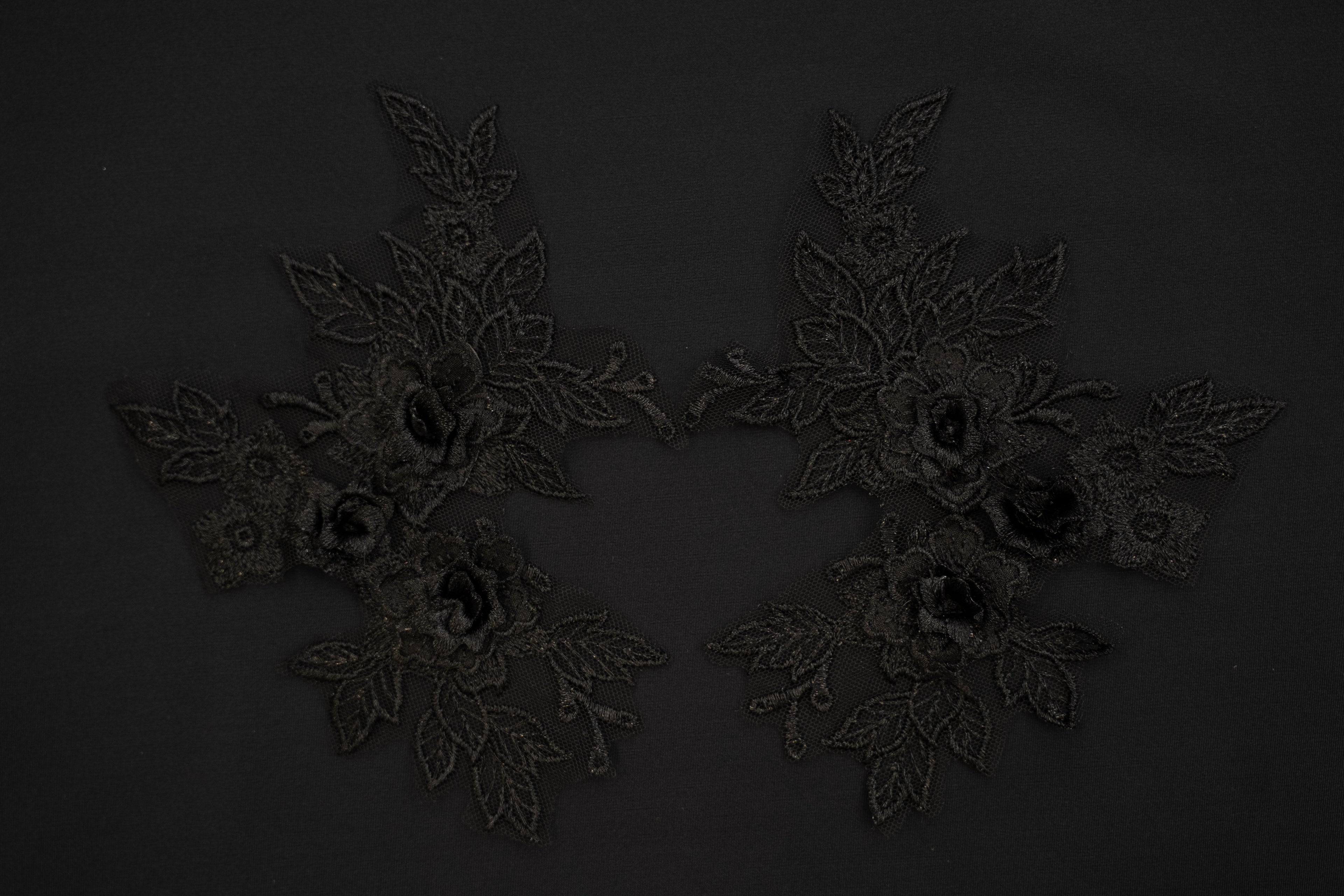 Mia 3D Floral Lace Embroidery Applique CM19x14 Black Pair