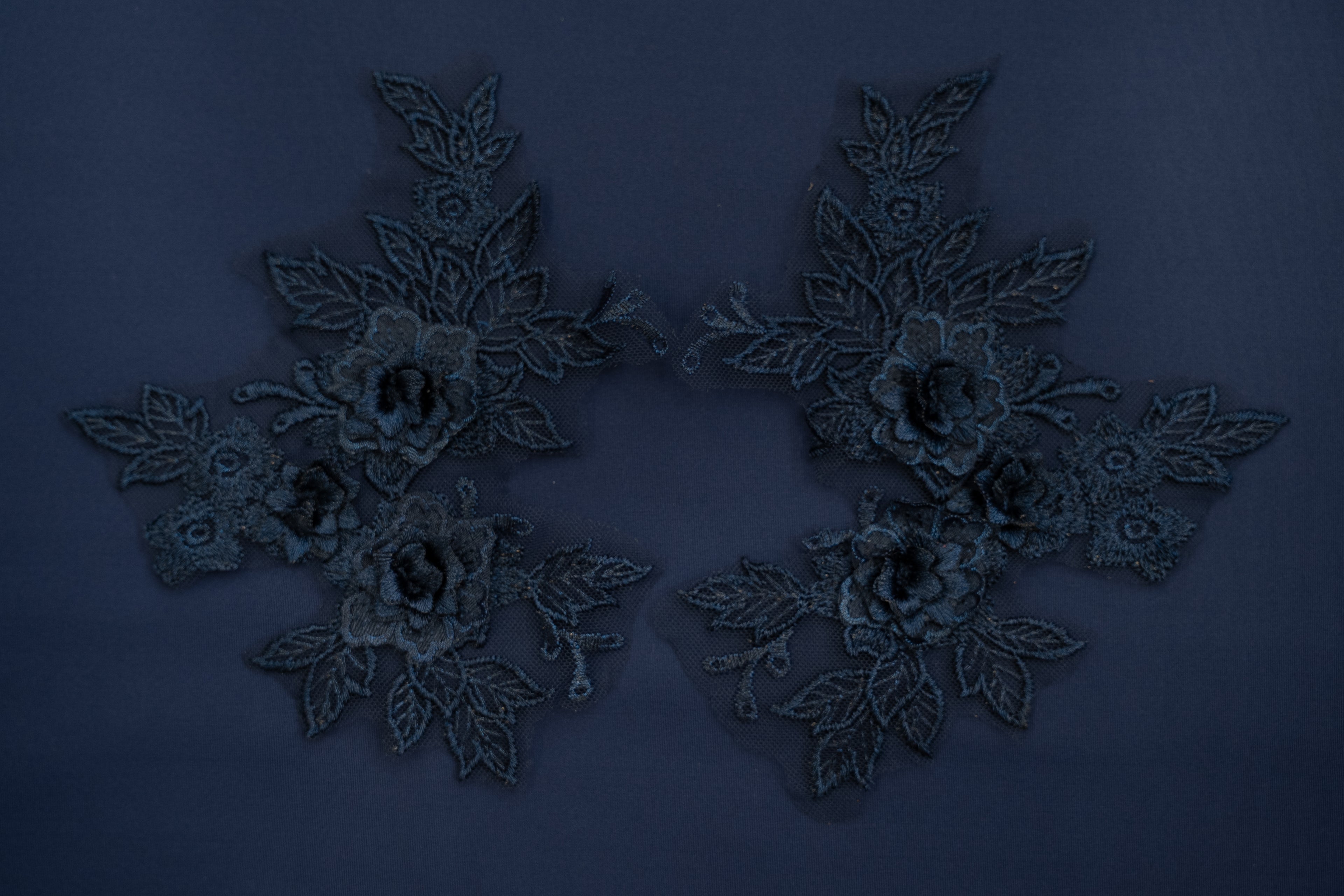Mia 3D Floral Lace Embroidery Applique CM19x14 Dark Blue Pair