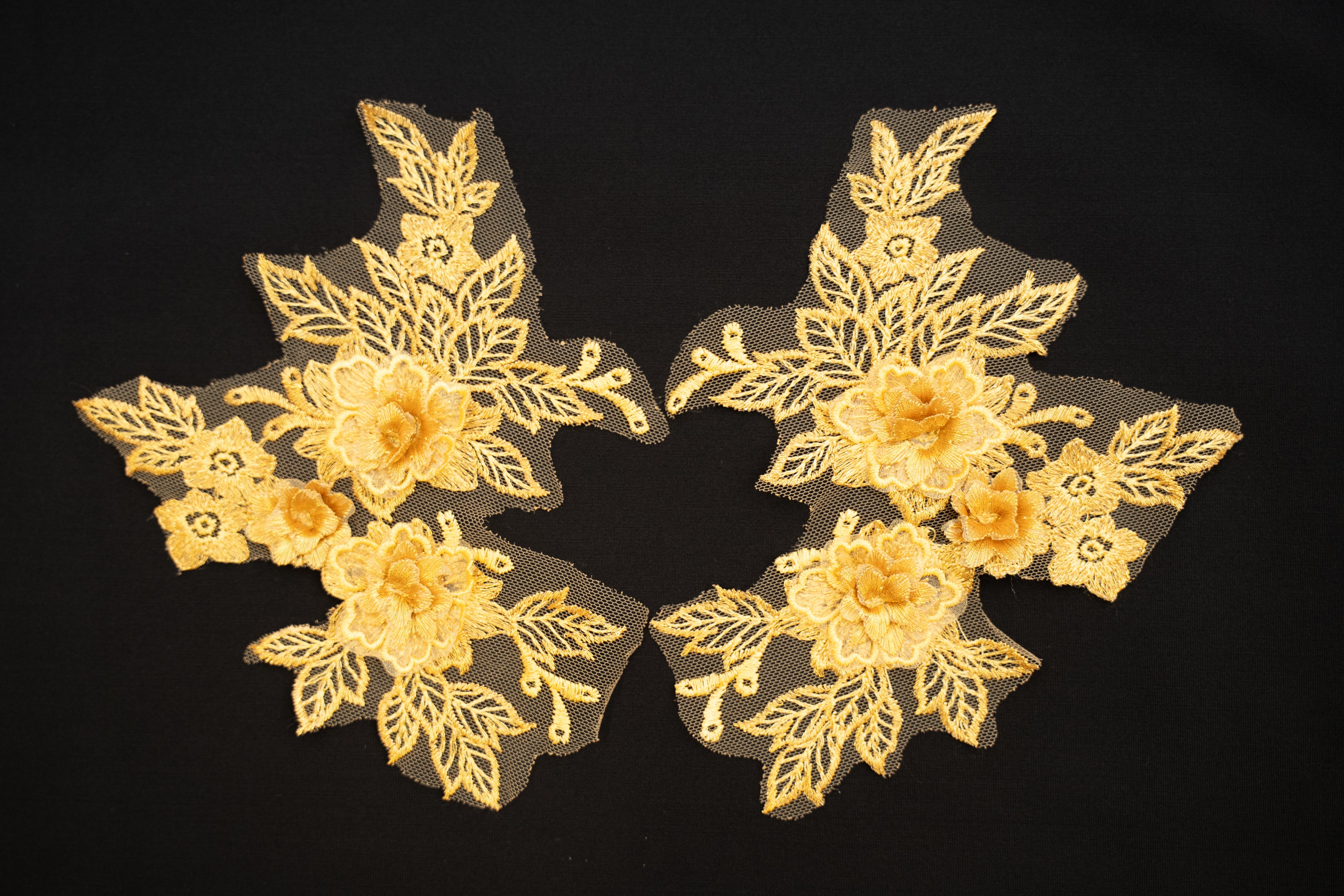 Mia 3D Floral Lace Embroidery Applique CM19x14 Gold Pair