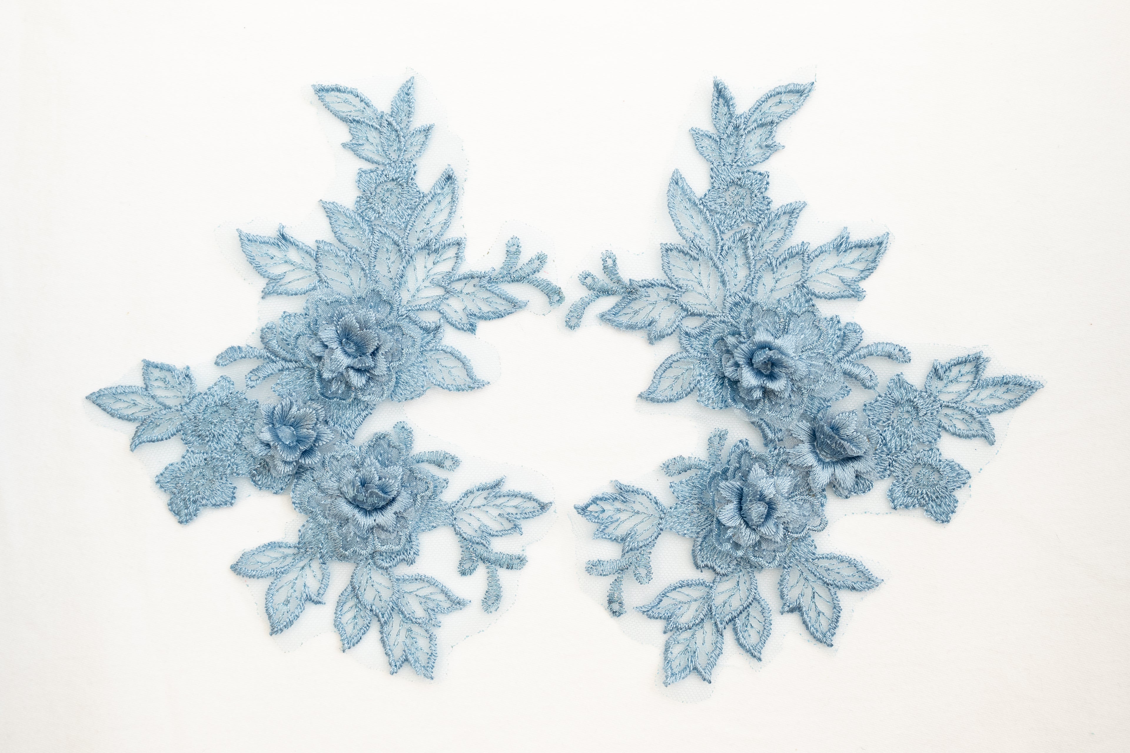 Mia 3D Floral Lace Embroidery Applique CM19x14 Light Sapphire Pair