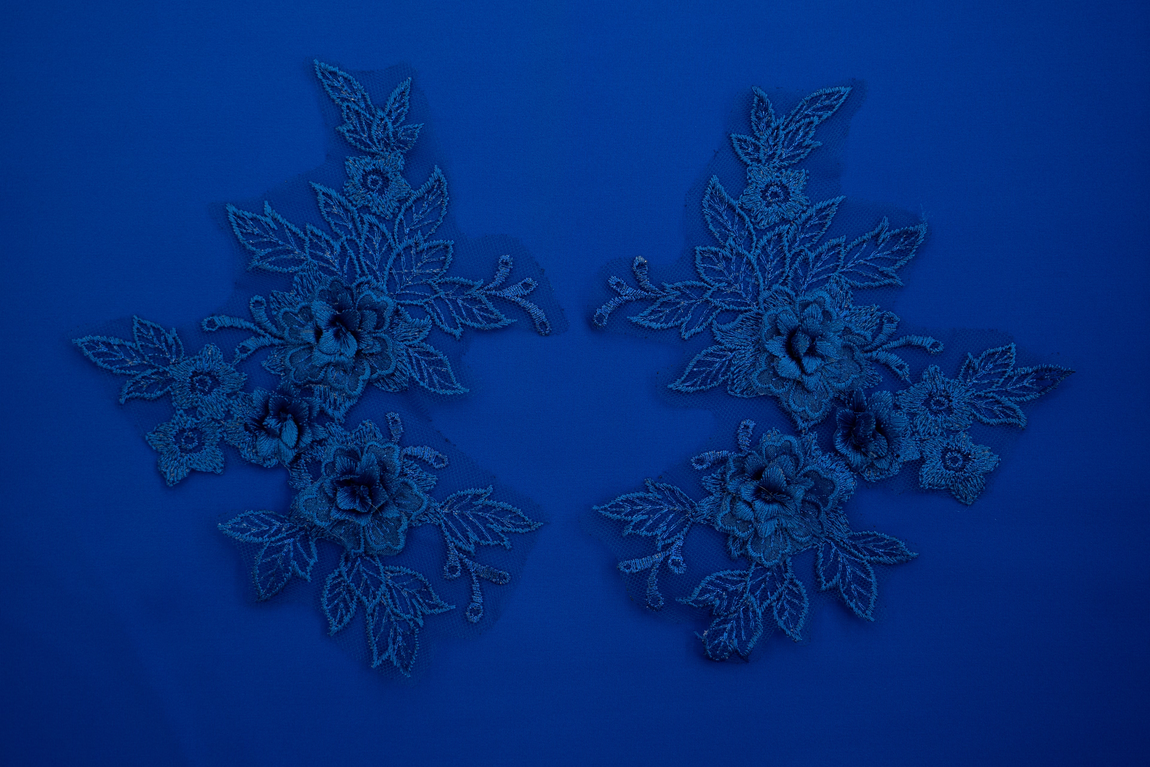 Mia 3D Floral Lace Embroidery Applique CM19x14 Sapphire Pair