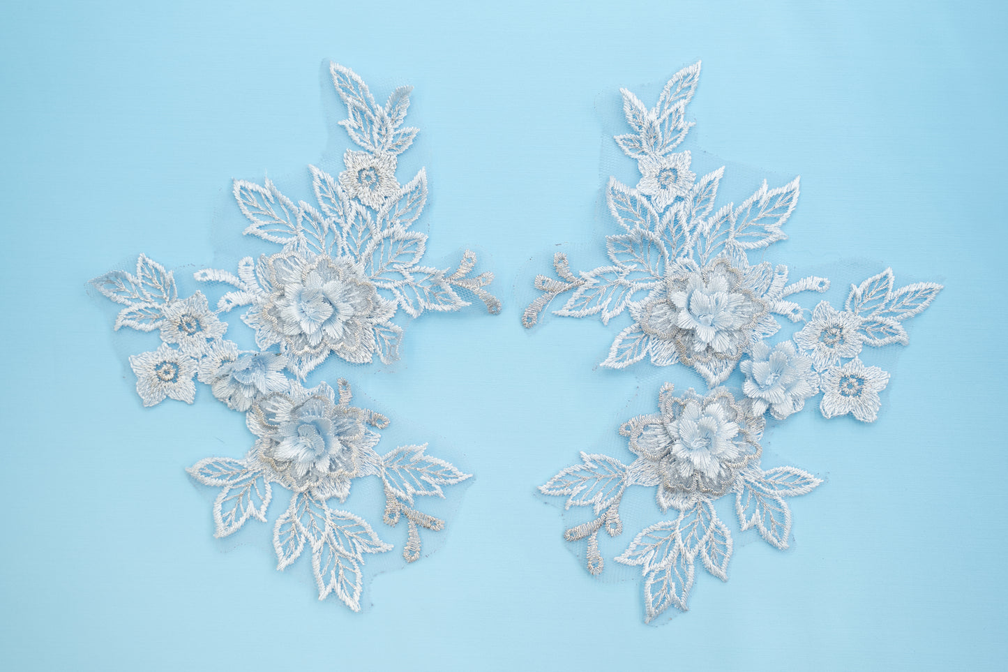 Mia 3D Floral Lace Emboridery Applique CM19x14 Silvery Blue Pair