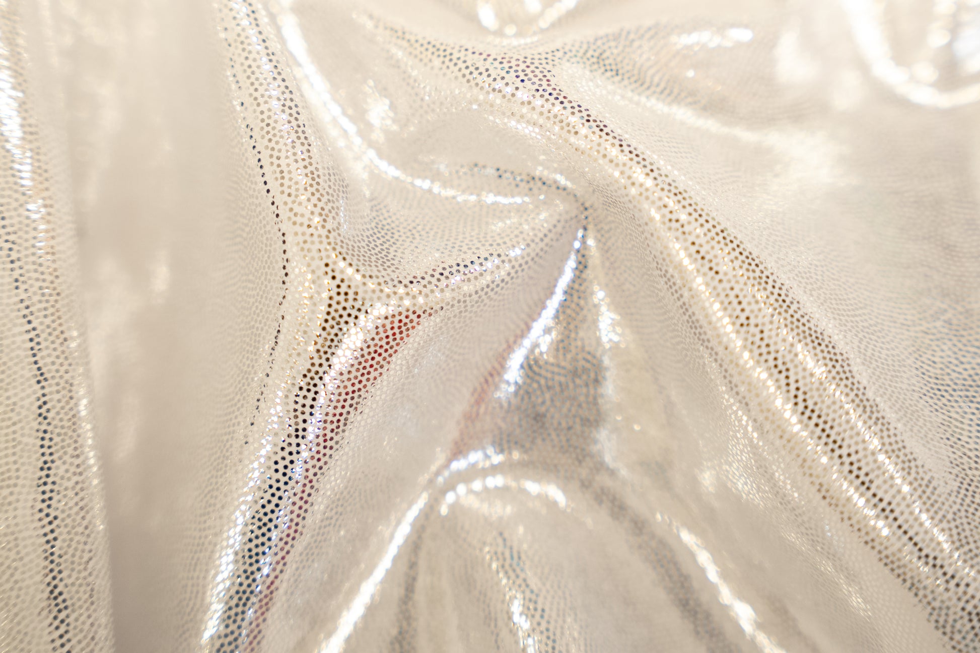 fabric_foiled-spandex_ase_pacific_cationic-diamond-1-scaled-2700x1800
