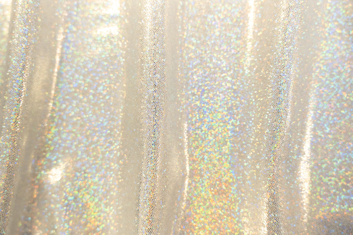 fabric_folied-spandex_ase_pacific_silver-white_2_scaled-2700x1800