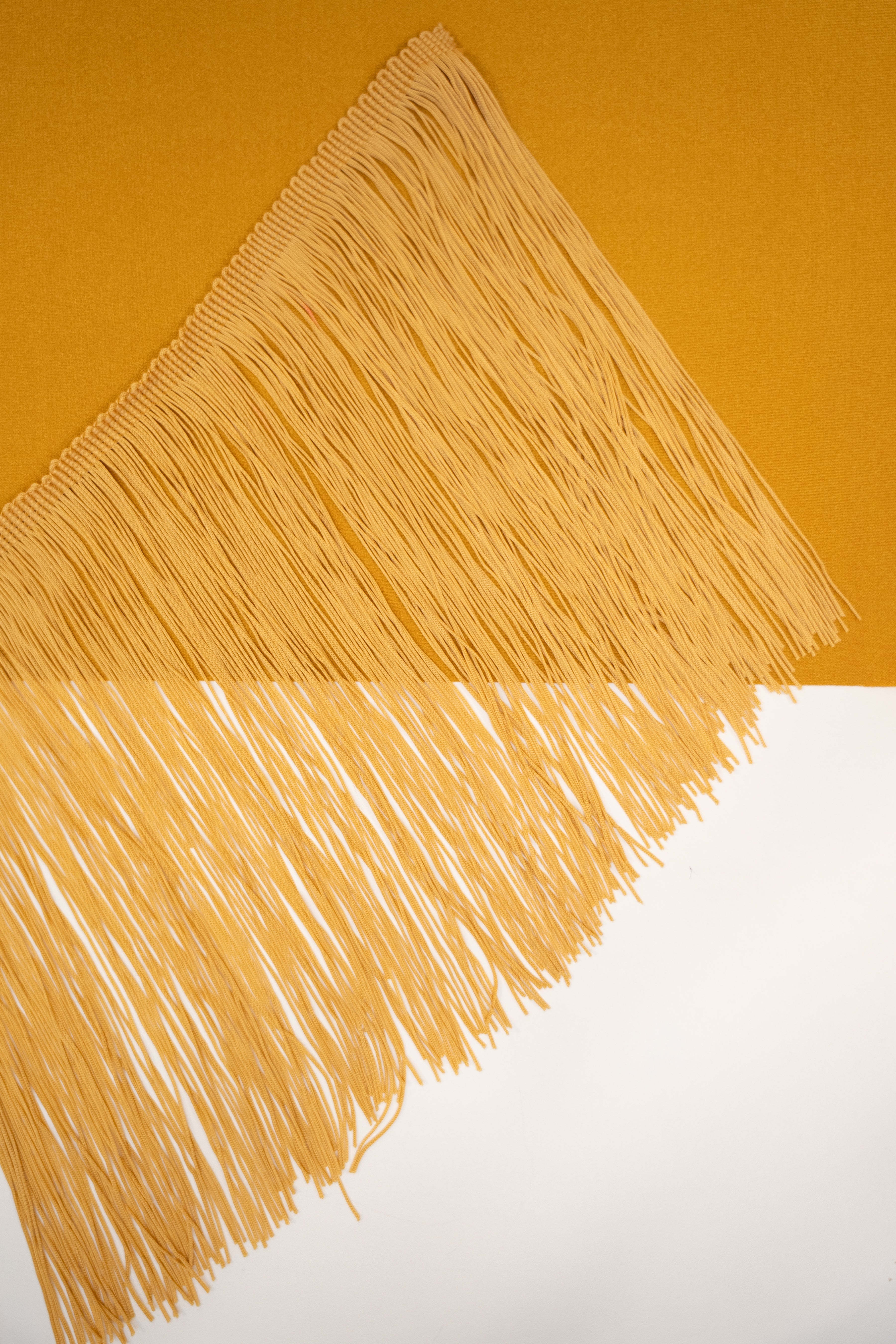 Fringe Ariel 20CM Gold Nylon Double Thread $/foot