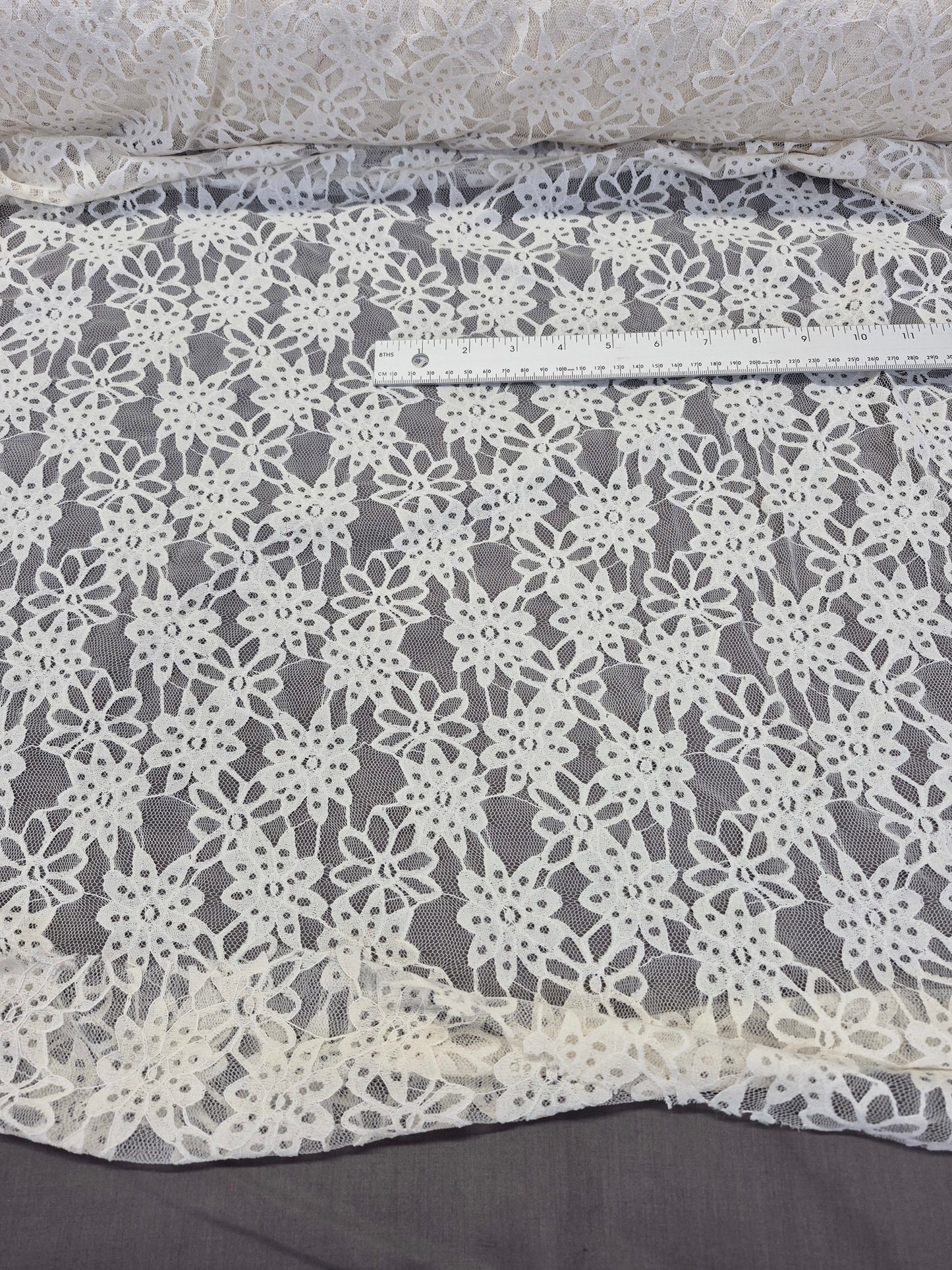 Stretch Lace Sunflower Ivory $/foot