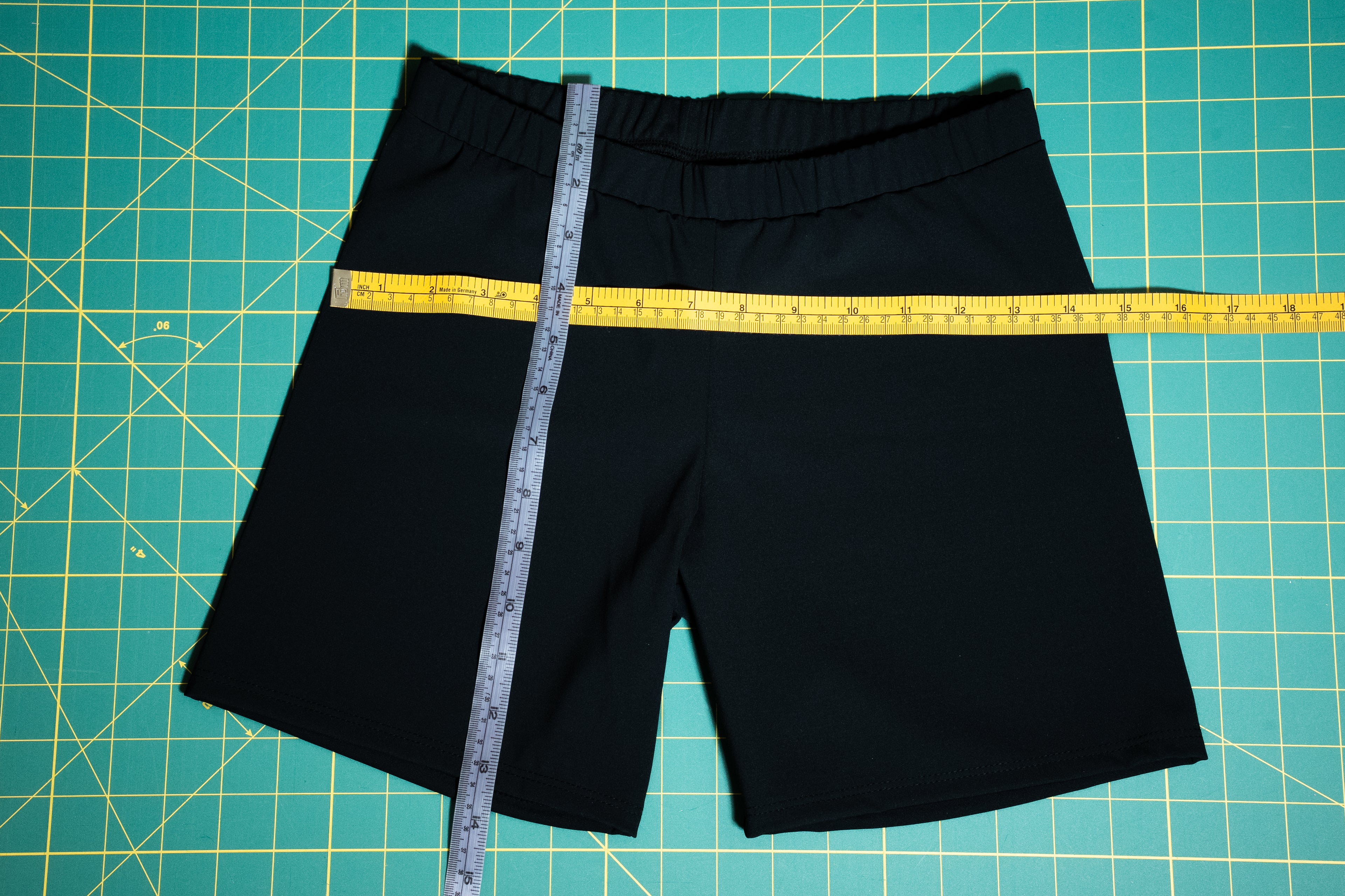 leplexis-nova-girls-shorts