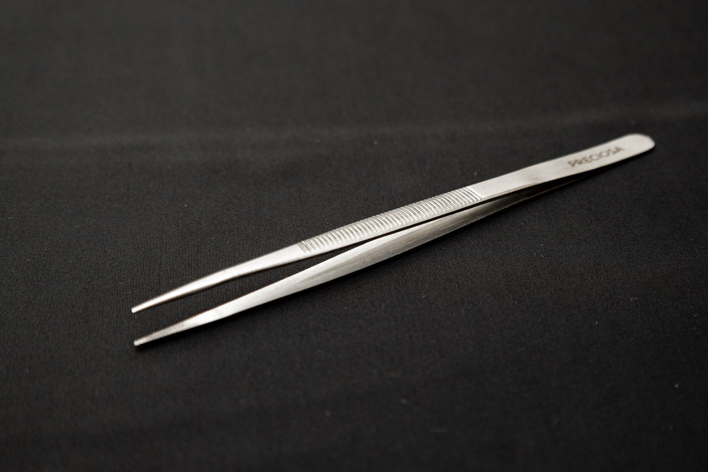 Preciosa Metallic Tweezer