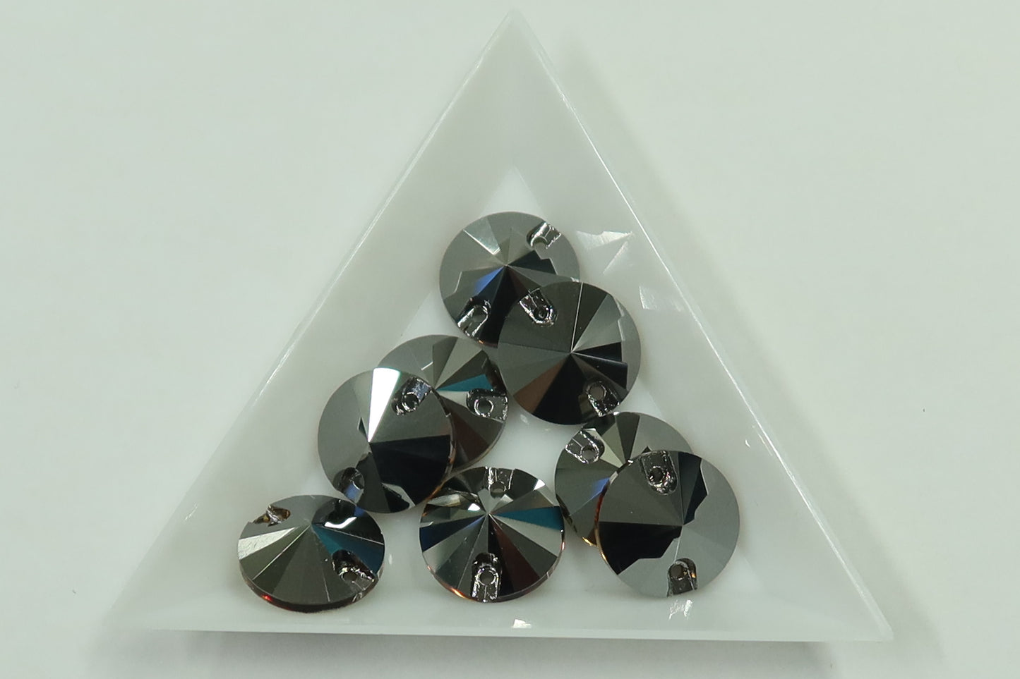 premium-dmc-sew-on-rivoli-mm14-jet-hematite-lot-650x1100